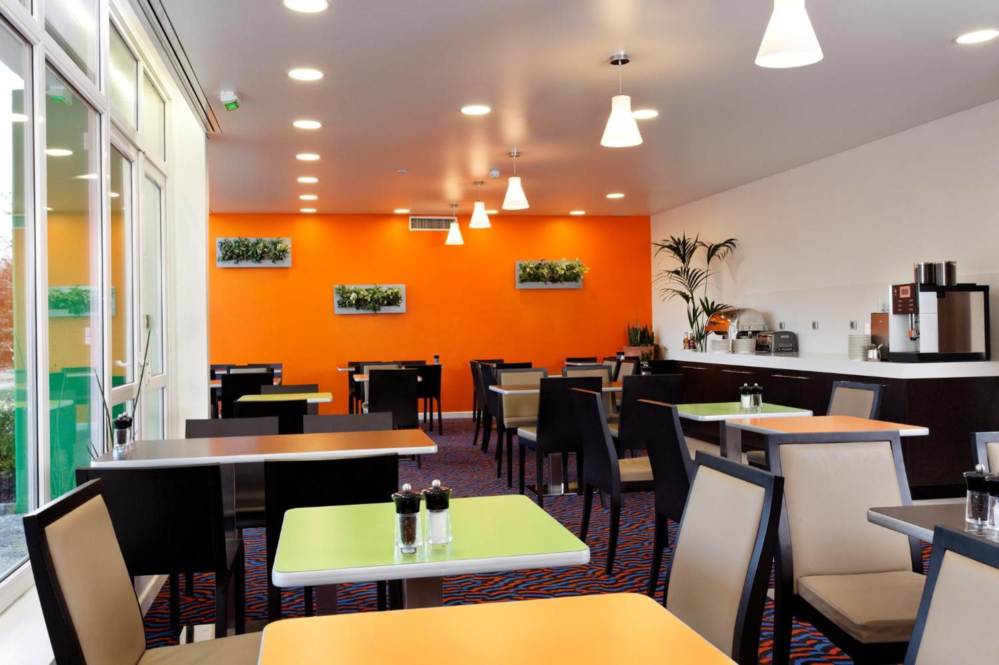 Holiday Inn Express Strasbourg - Sud By Ihg Geispolsheim Extérieur photo